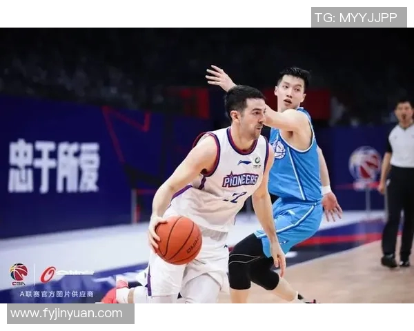 重庆篮球队精英赛征程回顾:拼搏与荣耀的奋斗故事 重庆篮球队精英赛征程回顾:拼搏与荣耀的奋斗故事