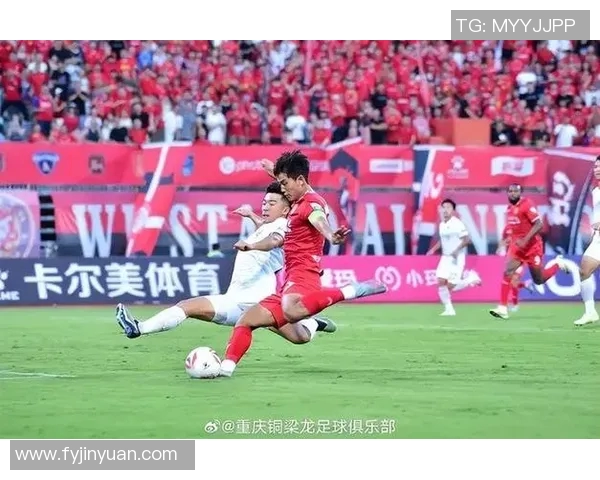 重庆足球队阵地战分析:优劣势及未来发展方向探讨 重庆足球队阵地战分析:优劣势及未来发展方向探讨