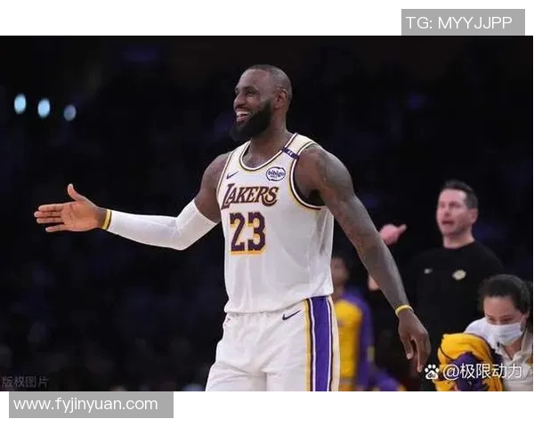 詹姆斯在对阵魔术的比赛中狂砍38分8篮板8助攻展现统治力 詹姆斯在对阵魔术的比赛中狂砍38分8篮板8助攻展现统治力