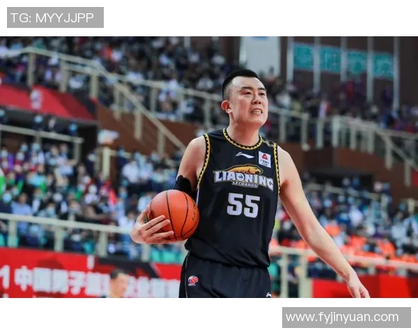 韩德君的篮球传奇之路：从青涩少年到CBA巨星的奋斗历程与荣耀时刻