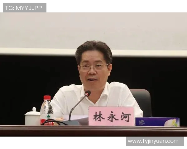 钟诚：在时代变革中探索创新与责任的青年力量